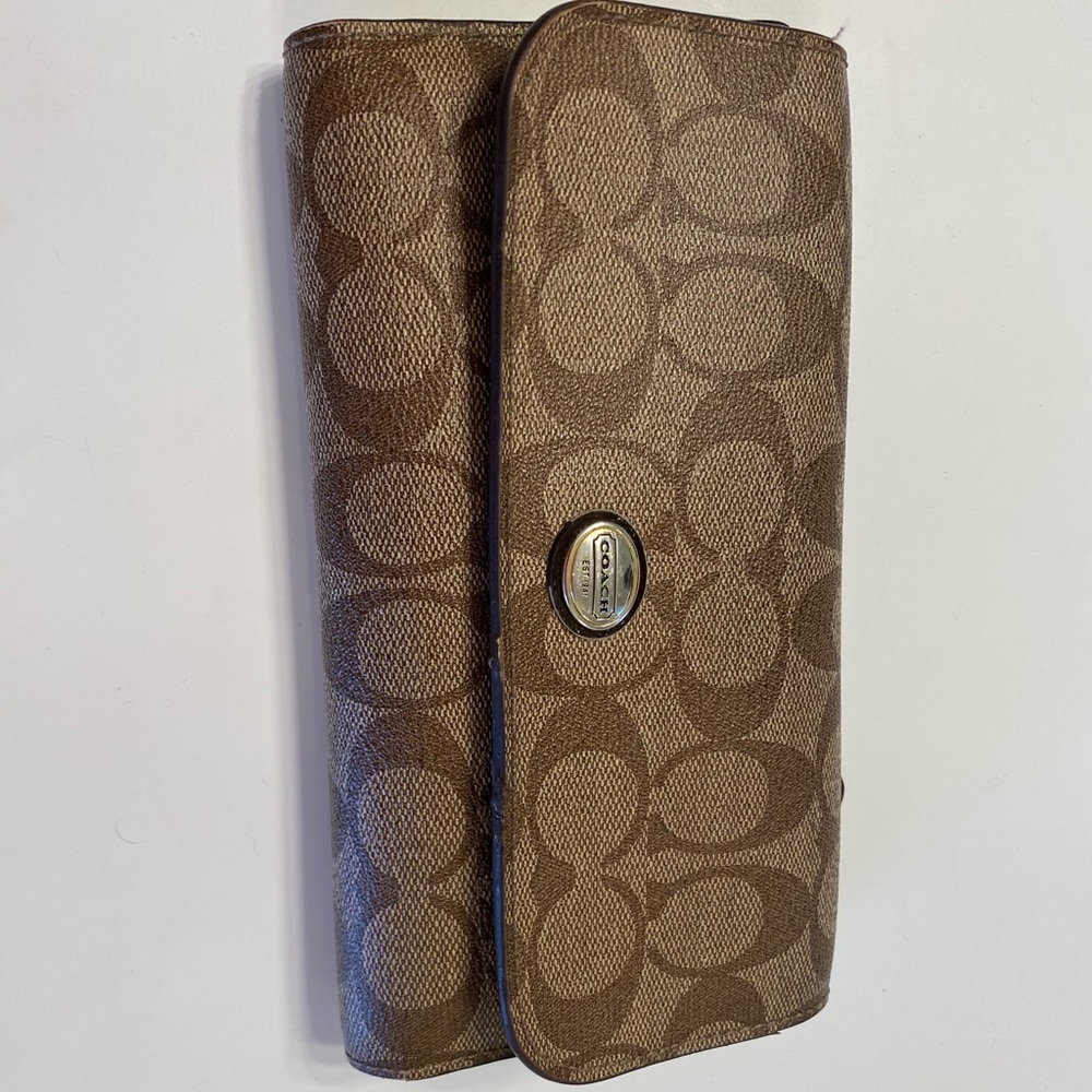 Authentic COACH wallet